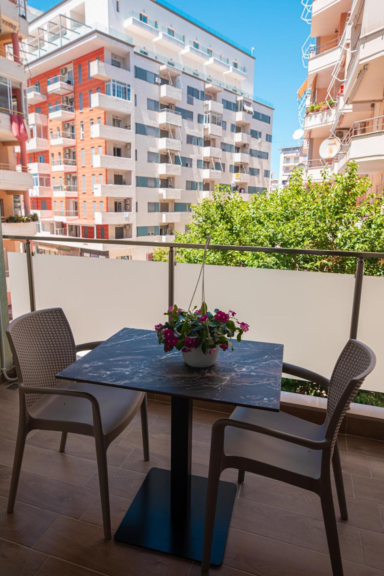 Vlore Luxury Apartaments "Fael" Exterior foto