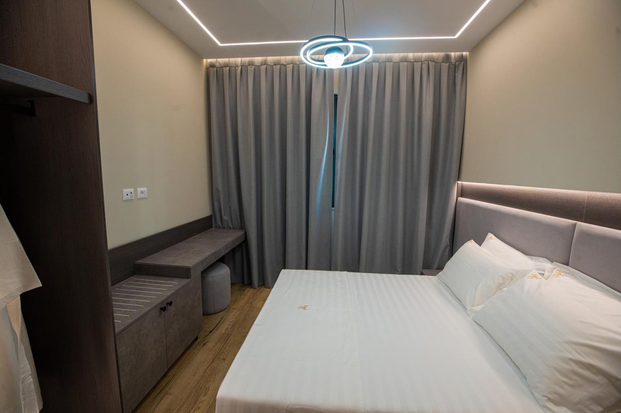 Vlore Luxury Apartaments "Fael" Exterior foto